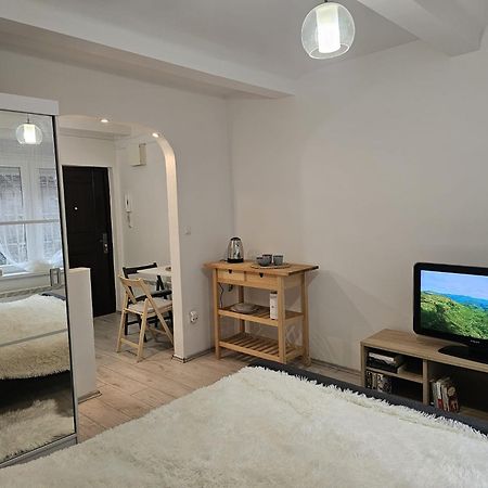 Studio Apartment Gigi ซาเกร็บ ภายนอก รูปภาพ