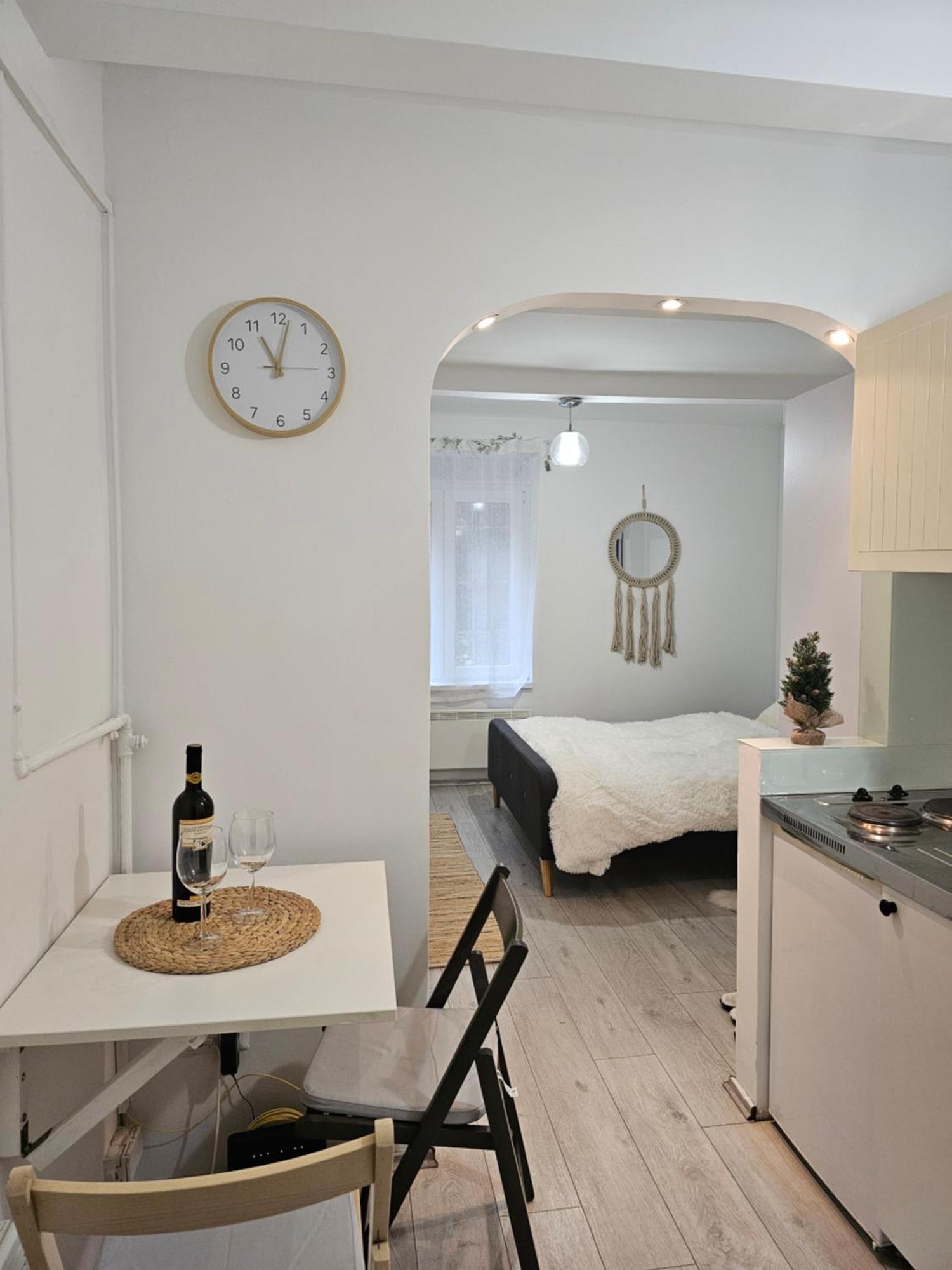 Studio Apartment Gigi ซาเกร็บ ภายนอก รูปภาพ