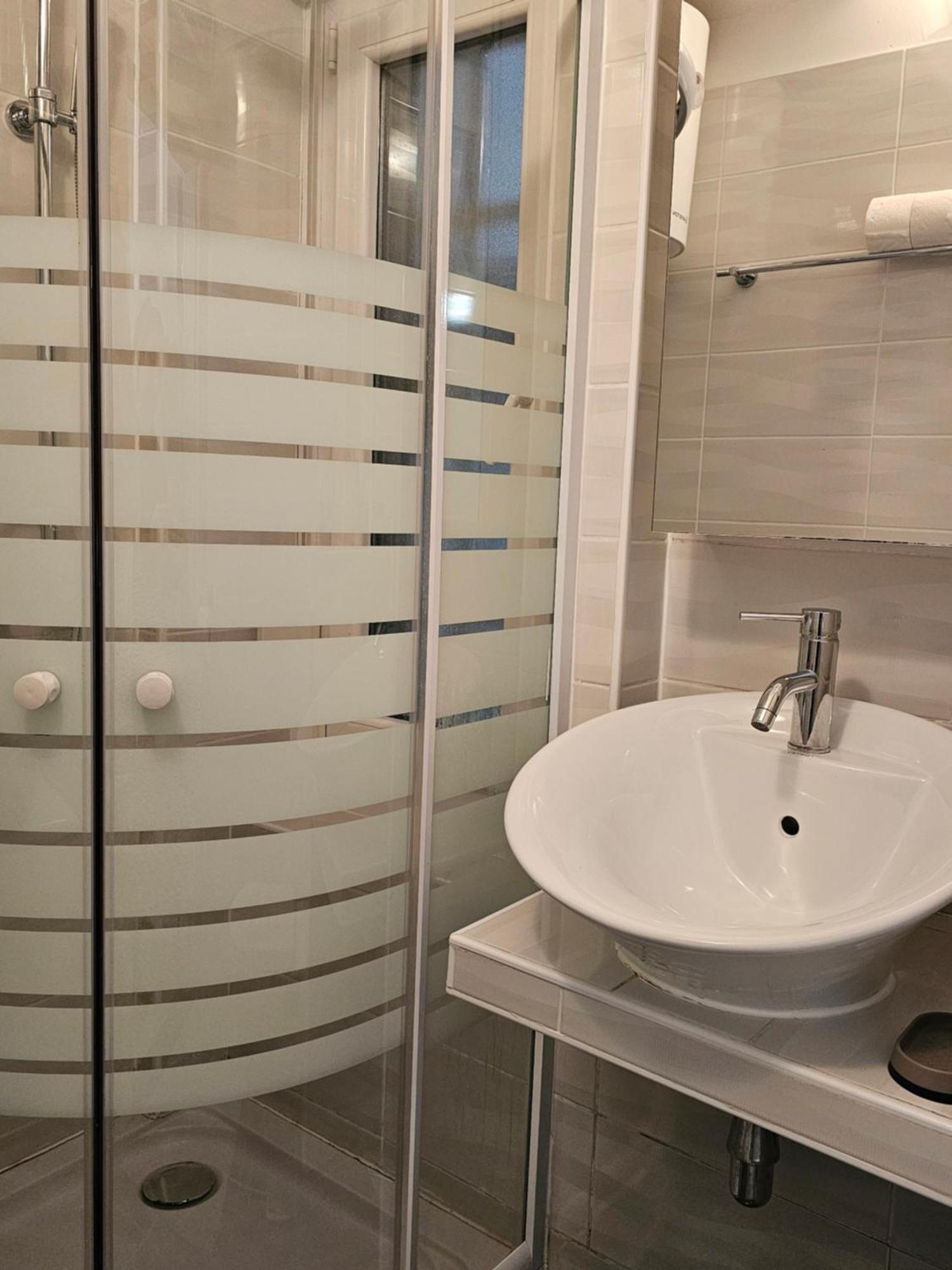 Studio Apartment Gigi ซาเกร็บ ภายนอก รูปภาพ
