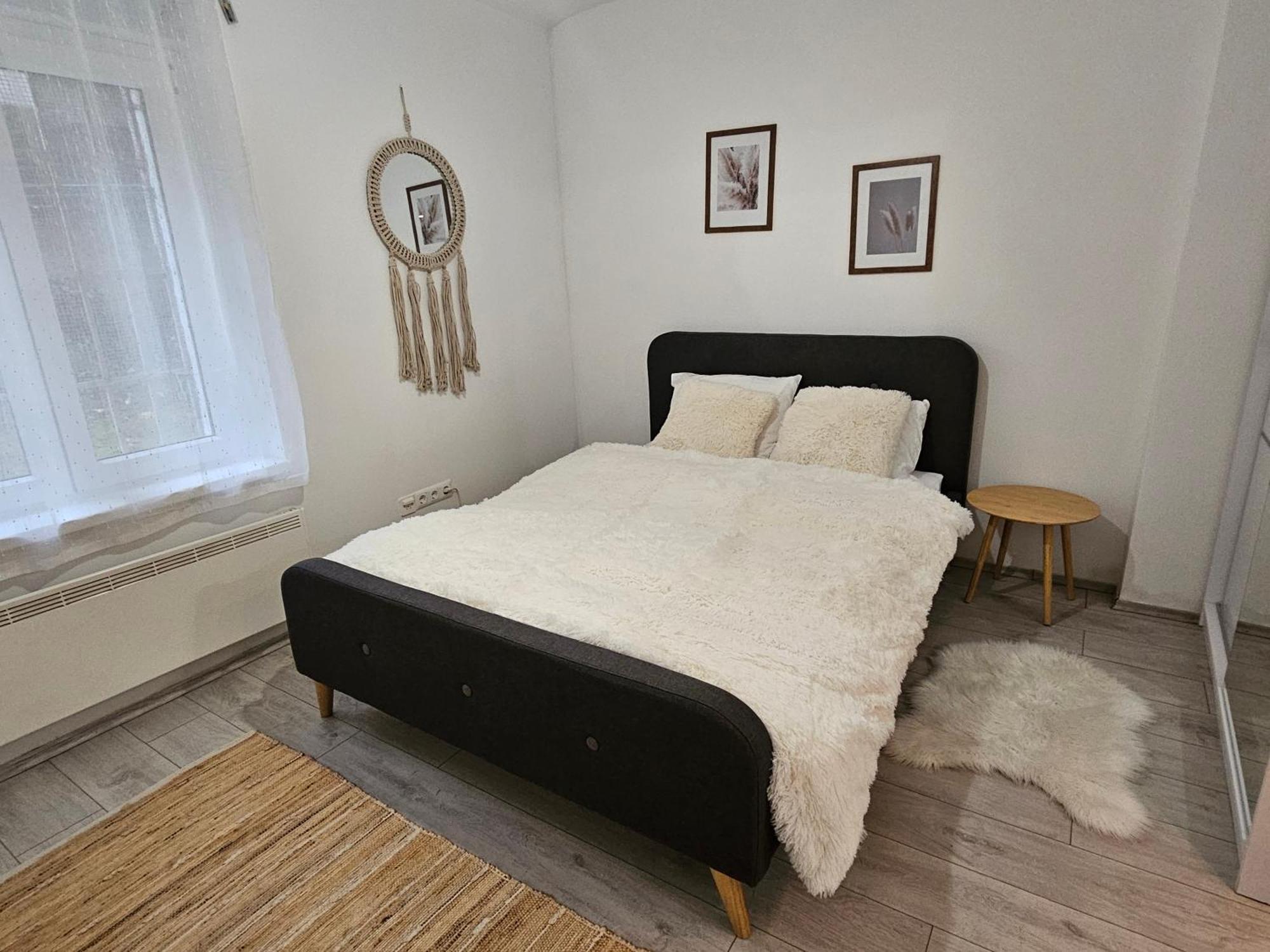 Studio Apartment Gigi ซาเกร็บ ภายนอก รูปภาพ